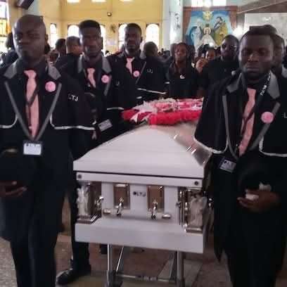 Tears as Arise TV Anchor Somtochukwu Maduagwu Is Laid to Rest in Anambra