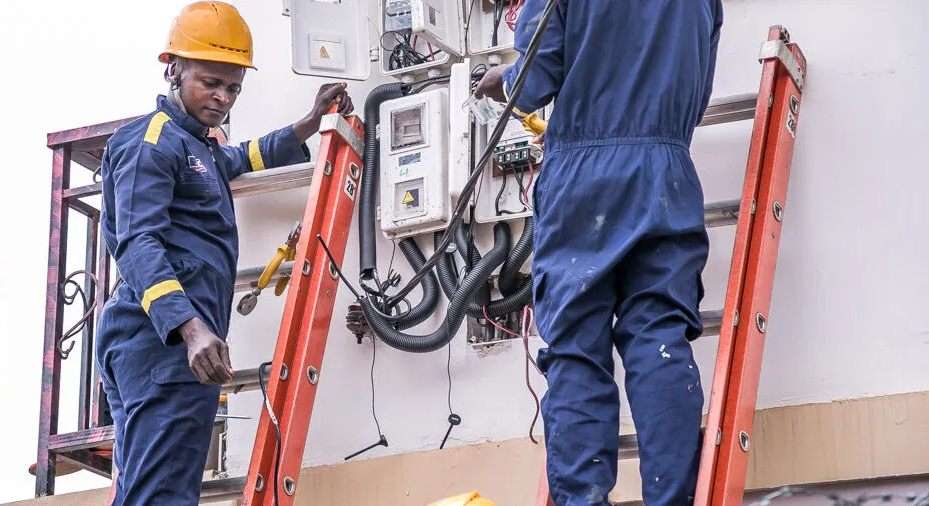 Briefly: FG Bans DisCos, Installers From Charging For Electricity Meters, Warns of Prosecution