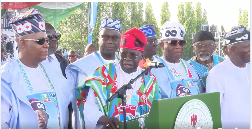 2027: Tinubu Promises Prosperity in Second Term, Calls Opposition ‘Failures’